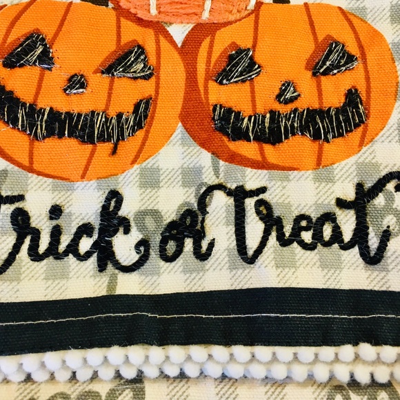 3 Halloween Embroidered Black Cat Kitchen Towels - Picture 6 of 12